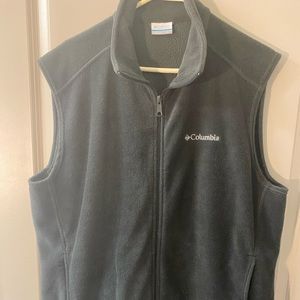 Columbia fleece vest